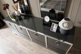 moebel-lux/pd/lake-esszimmer-sideboard-everest-4-tuerig-grau-5843682-2.jpg